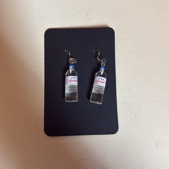 EVIAN water bottle earrings, os - Picture 9 of 9
